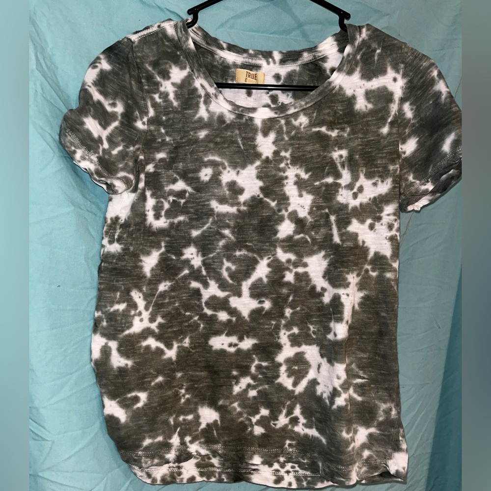 Green and white tie dye shirt